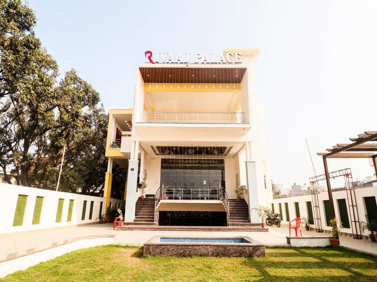 Oyo Lck1233 Rivaaj Palace Lucknow Ngoại thất bức ảnh